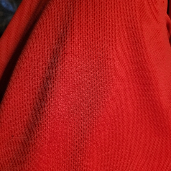 re Real Essentials Men's Red Basketball Gym Shorts Size XL with Pockets - Picture 6 of 6